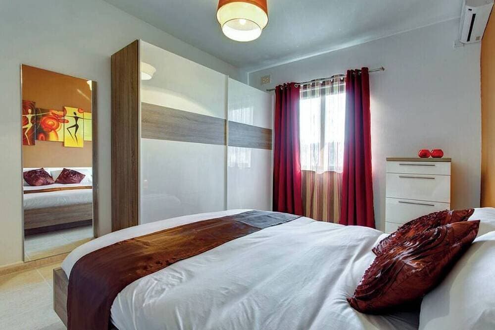 Foto 3 von 13: ☆ Cozy Apartment ♡ in St. Pauls Bay ☆.