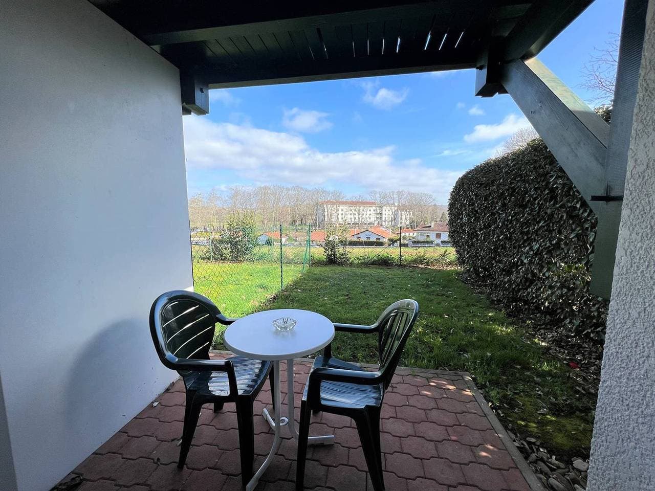 Foto 10 von 11: Zentrales Studio in Cambo mit Terrasse und Parkplatz, Haustiere erlaubt