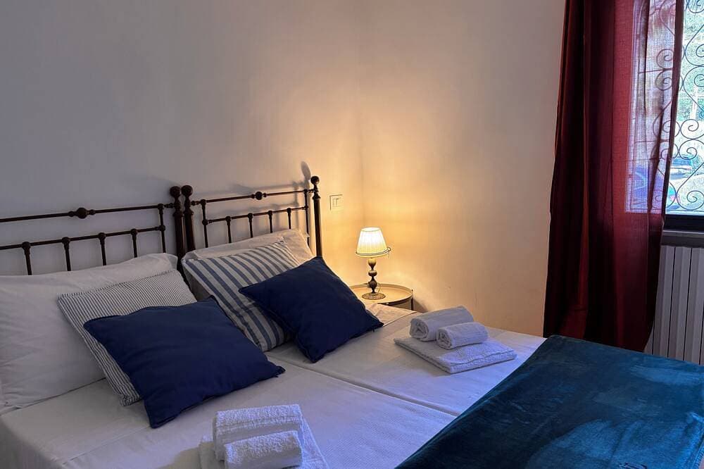 Foto 9 von 30: Villa San Vito, Amalfi Coast. Seaview Terrace, Garden, and Private Parking.