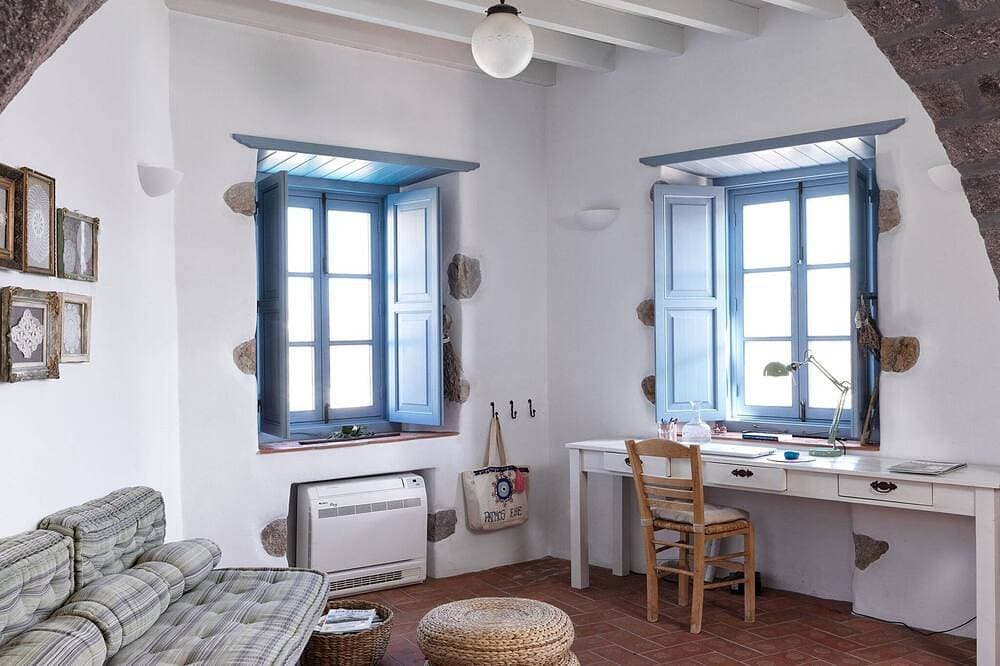 Foto 13 von 18: Outstanding Patmos Villa | 3 Bedrooms | Villa Harbour View | Infinty Pool | Amazing Skala Views
