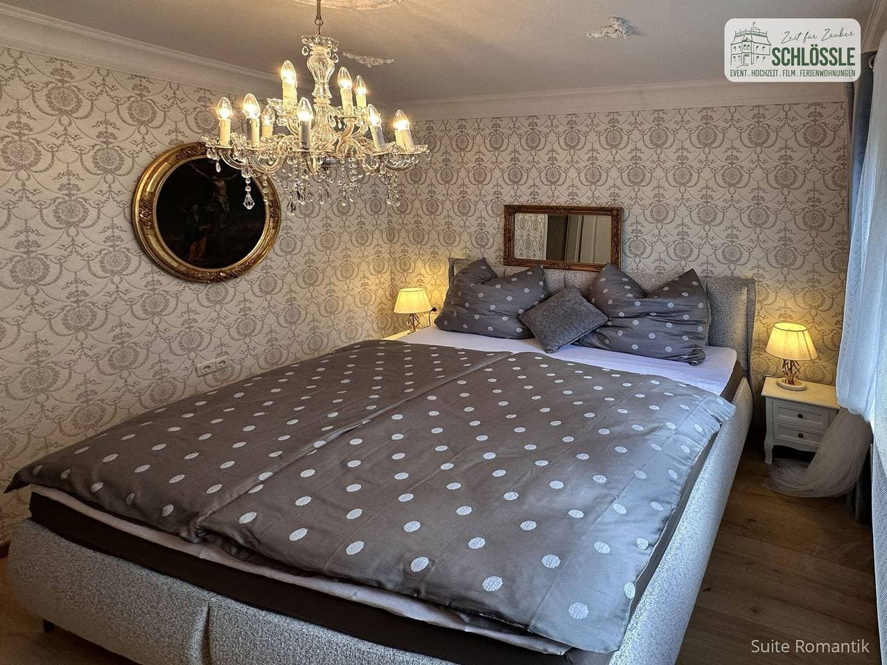 Foto 2 von 29: Wohnen im SchlossFUN Seeburg. Zwei exklusive Suiten in historischer Eleganz