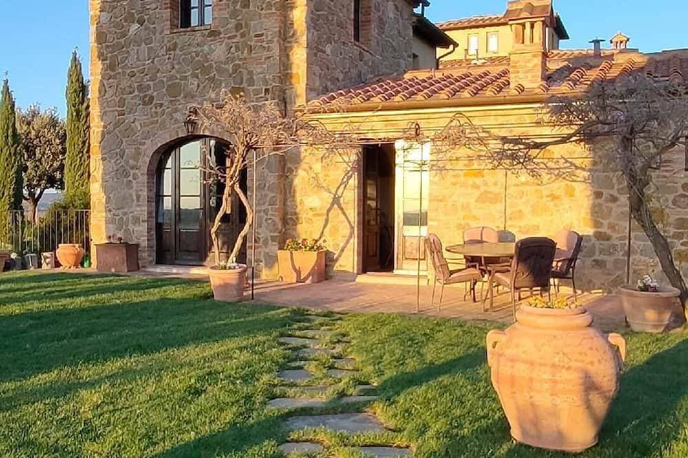 Foto 10 von 30: Passiontoscane : Haus mit privatem Pool, Wunderschöne Aussicht & totalem Komfort