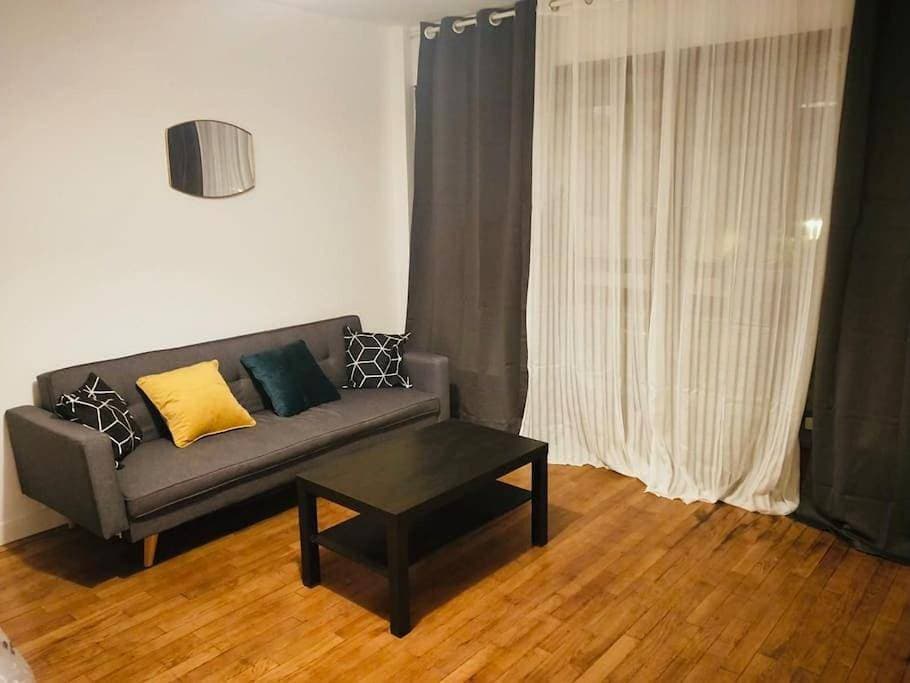 Foto 7 von 12: One-Bedroom Apartment