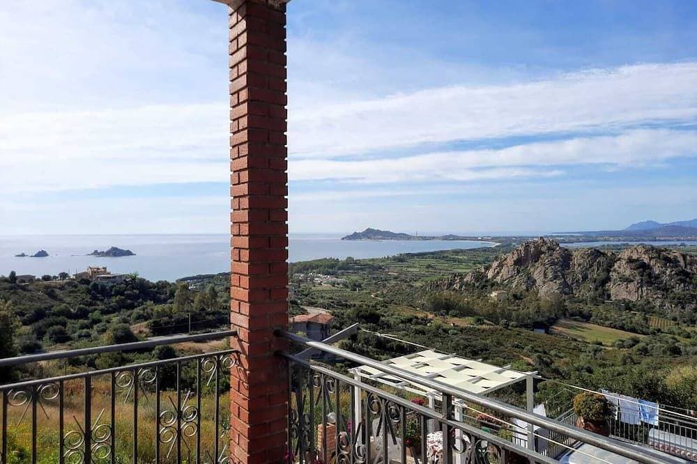 Vacation apartment in Santa Maria Navarrese, beautiful view 1