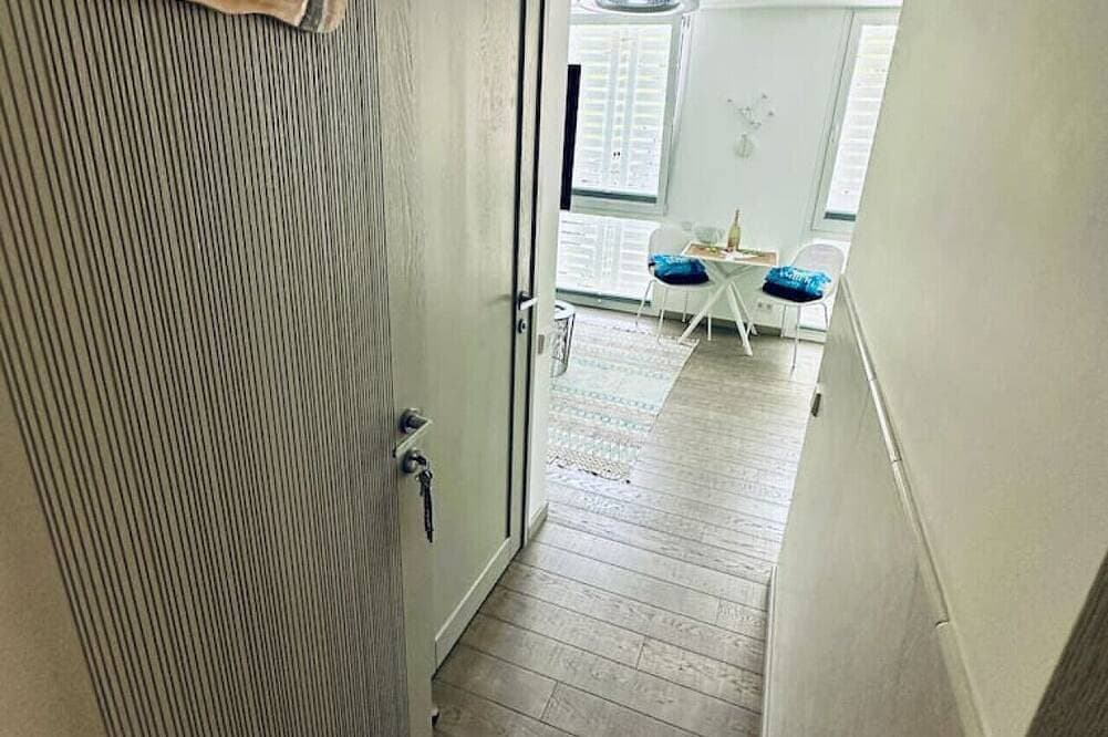 Foto 7 von 30: Amber Apartments `Fresh` Studio in the city center