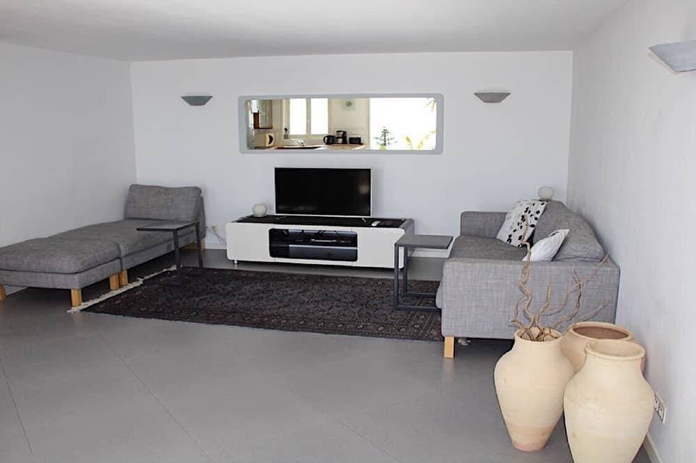 Foto 7 von 16: Gartenapartment mit Meerblick und Pooloption. Nahe Strand zwischen Nizza und Monaco