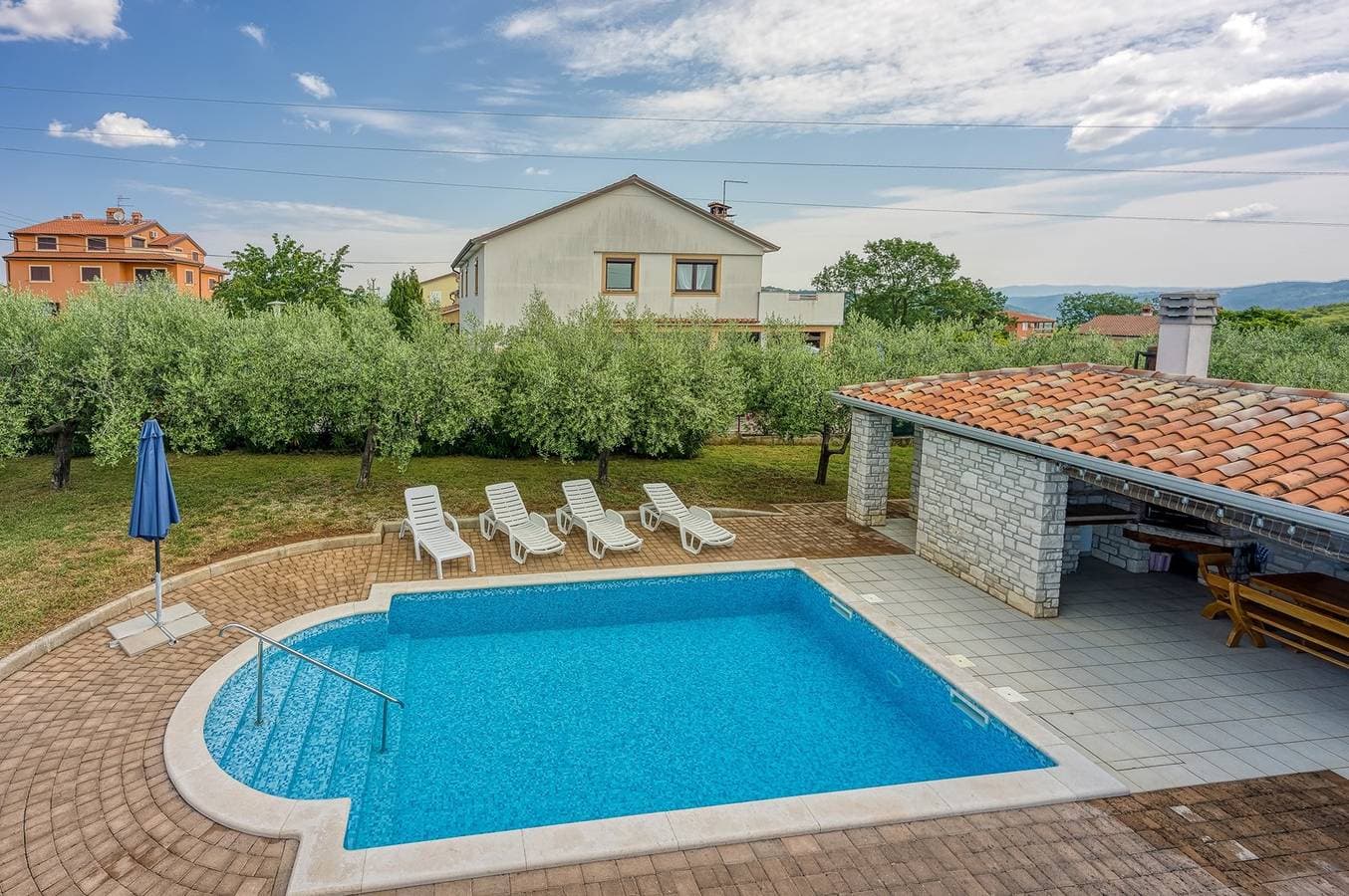 Foto 3 von 40: Villa Martina mit privatem Pool