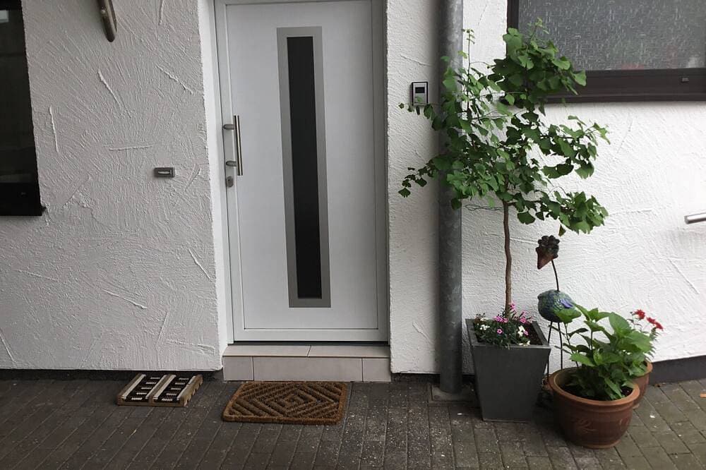 Foto 7 von 20: Moderne sonnige Ferienwohnung - ruhige Lage, mit großer Terrasse