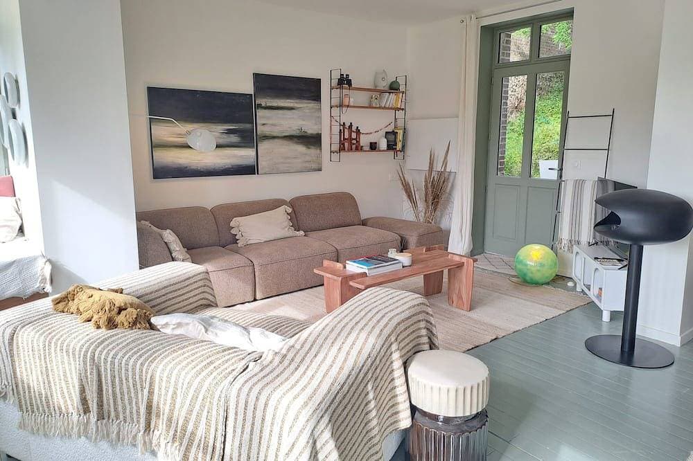 Foto 11 von 30: Sunny house 130m2 completely renovated sea view!