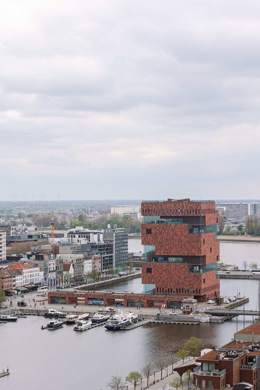 Foto 6 von 22: 2Br stay w/ Scheldt view terrace - 5 mins to Mas