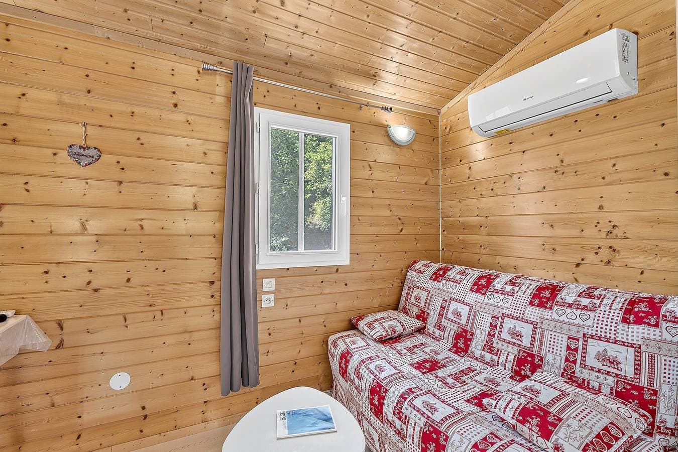 Foto 4 von 28: Cottage „Morgon“ mit Bergblick, WLAN und Klimaanlage