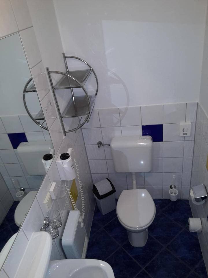 Foto 8 von 8: Standard Double Room