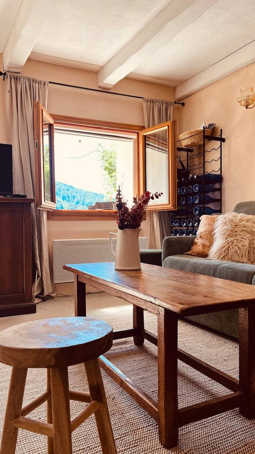 Foto 8 von 32: Chalet für 4 Personen mit Terrasse