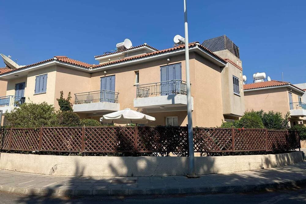 Foto 6 von 24: Luxuriöse, halbfreistehende Villa, 3 Betten, komplett mit Dachterrasse