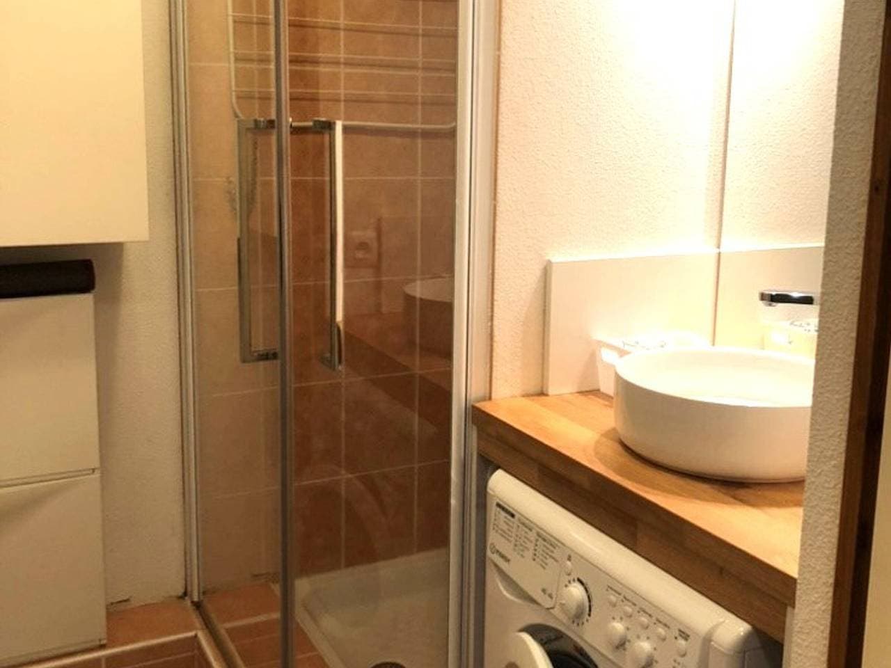 Foto 5 von 10: Modernes Familienstudio mit Terrasse und WIFI