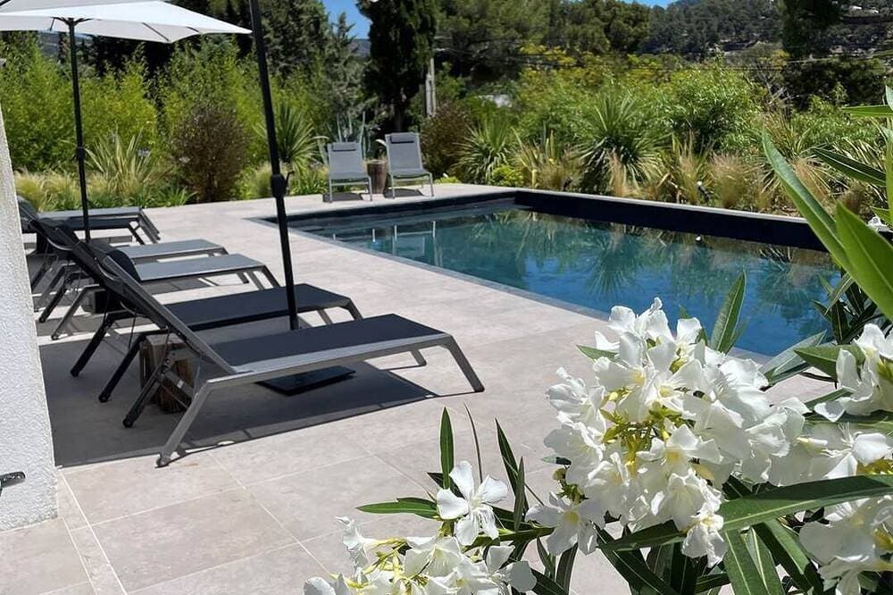 Home-cassis.maison Julou. Studio Dans Villa, Piscine Chauffée, Parking, Terrasse 1