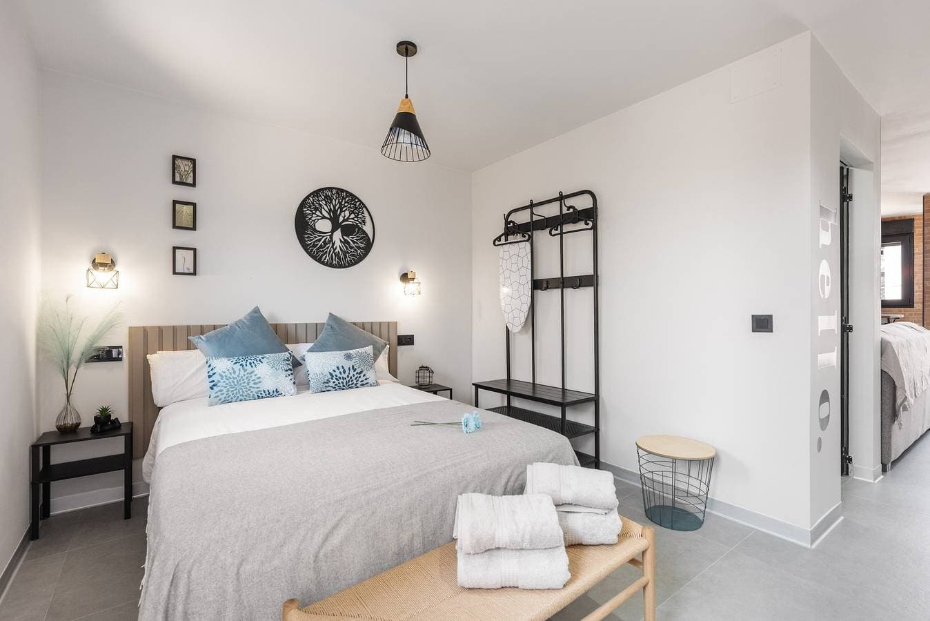 Foto 11 von 21: Ferienapartment 'La Mihilla' mit Bergblick, WLAN und Klimaanlage