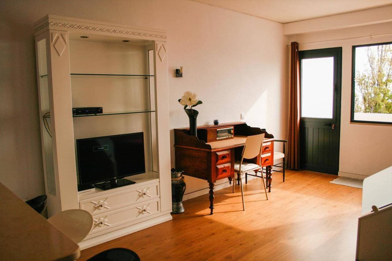 Foto 8 von 54: Studio Apartment with Sea View