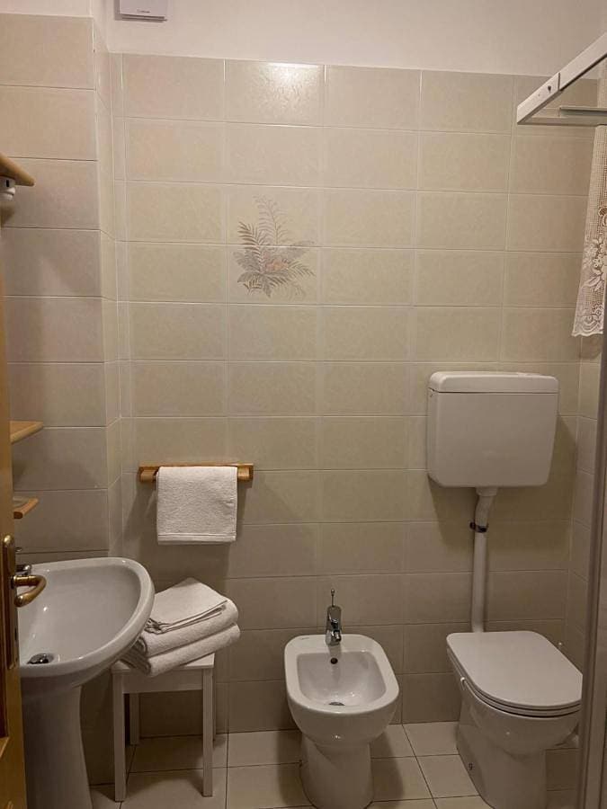 Foto 2 von 15: One-Bedroom Apartment