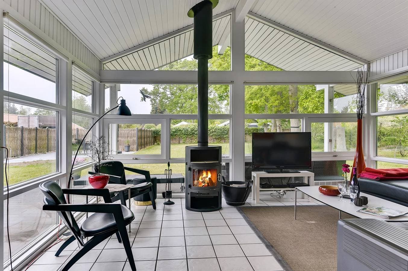 Foto 6 von 24: Nice home in Humble w/ Sauna, WiFi and 3 Bedrooms
