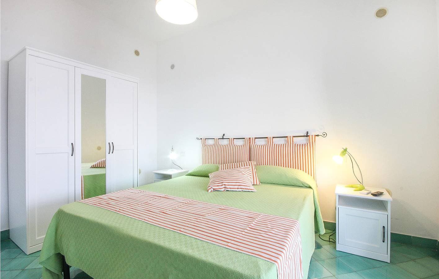 Foto 10 von 21: Apartment am Strand mit Wi-Fi & Parkplatz!