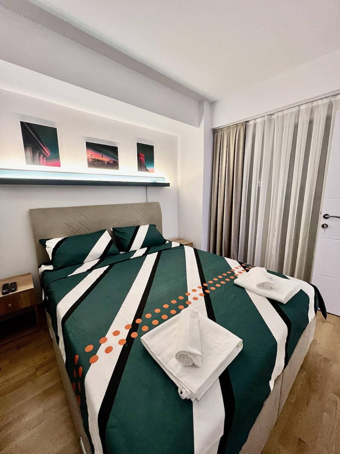 Foto 2 von 38: Ferienwohnung für 4 Personen mit Balkon
