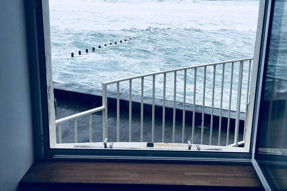 Foto 12 von 17: Ausgezeichneter Meerblick Mit Grosser Terrasse Am Strand