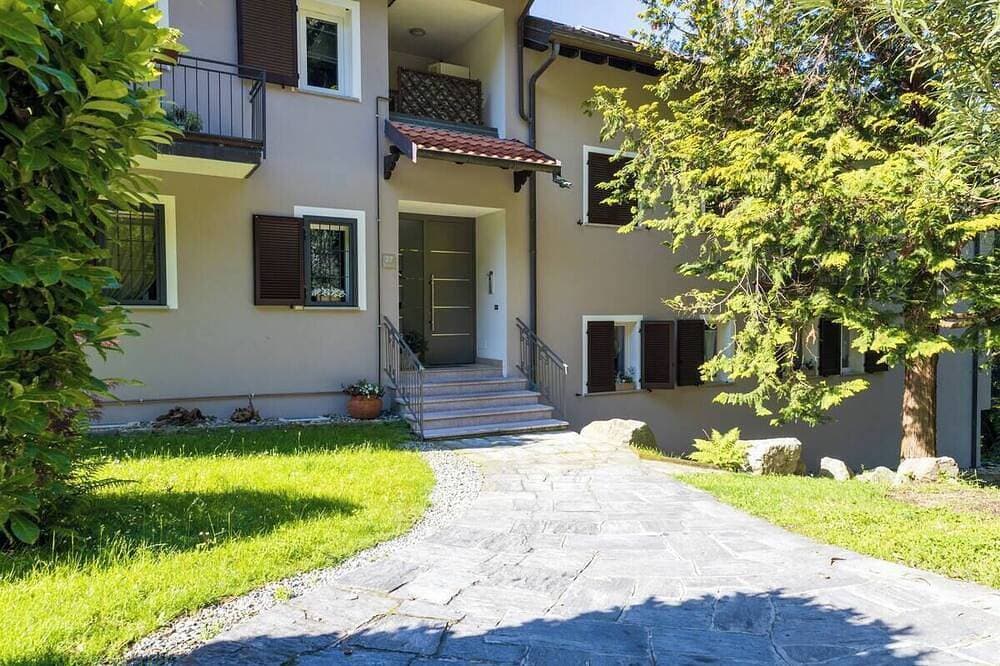 Foto 12 von 21: Herrliche Aussicht auf den Lago Maggiore
