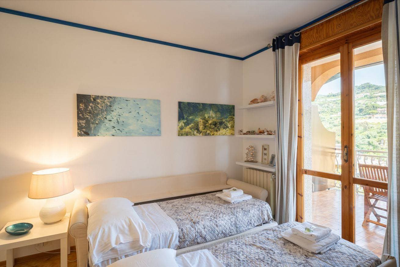 Foto 9 von 32: Ferienwohnung für 4 Personen mit Pool