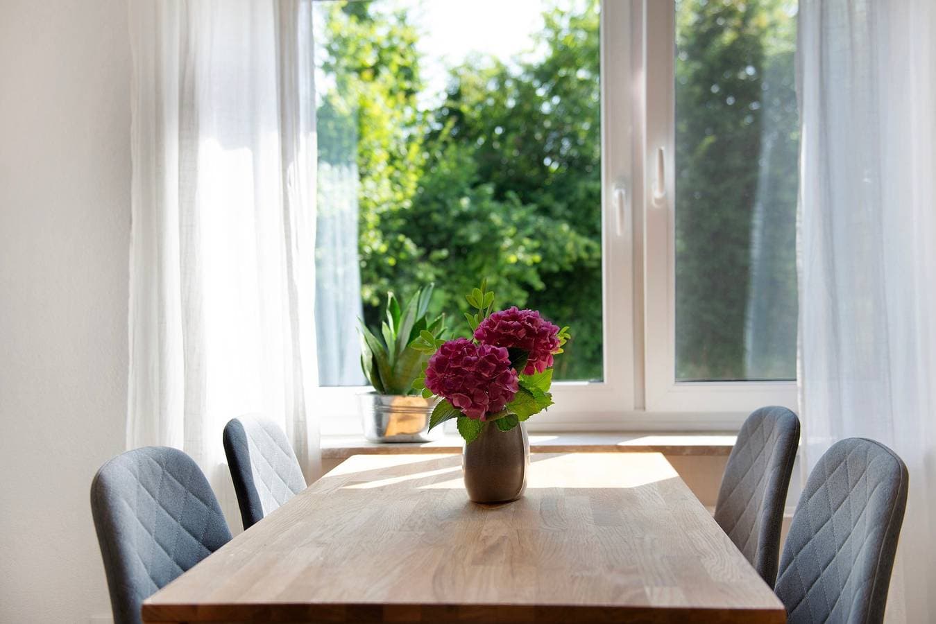 Foto 12 von 30: Ferienwohnung 'Fewo Fuchs' mit Privatterrasse, Gemeinschaftsgarten und WLAN