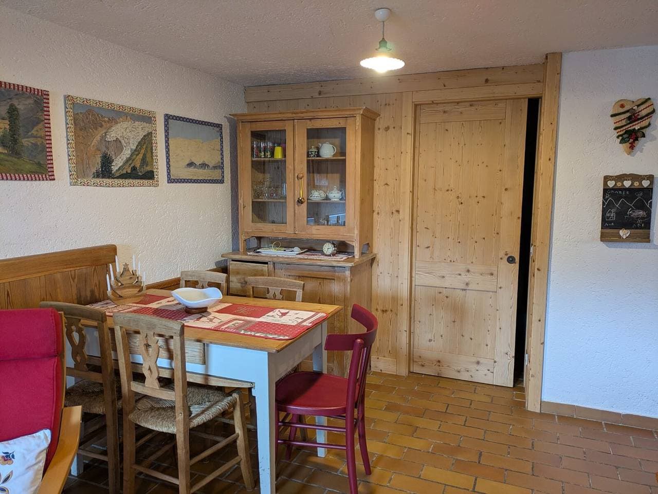 Foto 10 von 32: Ferienhaus "Baita Nido tra i Monti" mit Bergblick und Terrasse