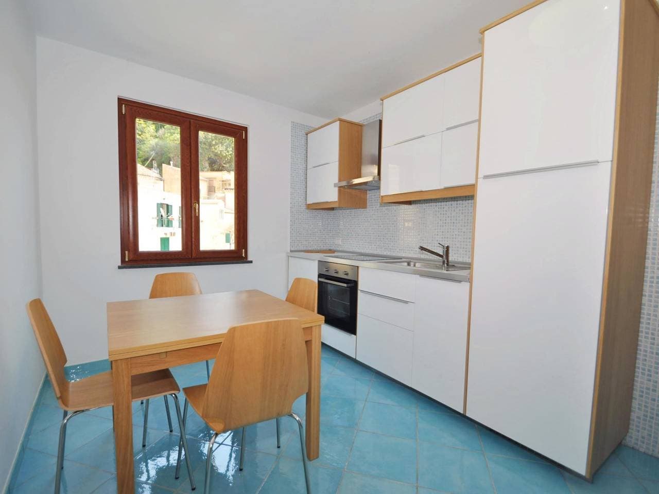 Foto 6 von 12: Ferienwohnung für 5 Personen mit Balkon
