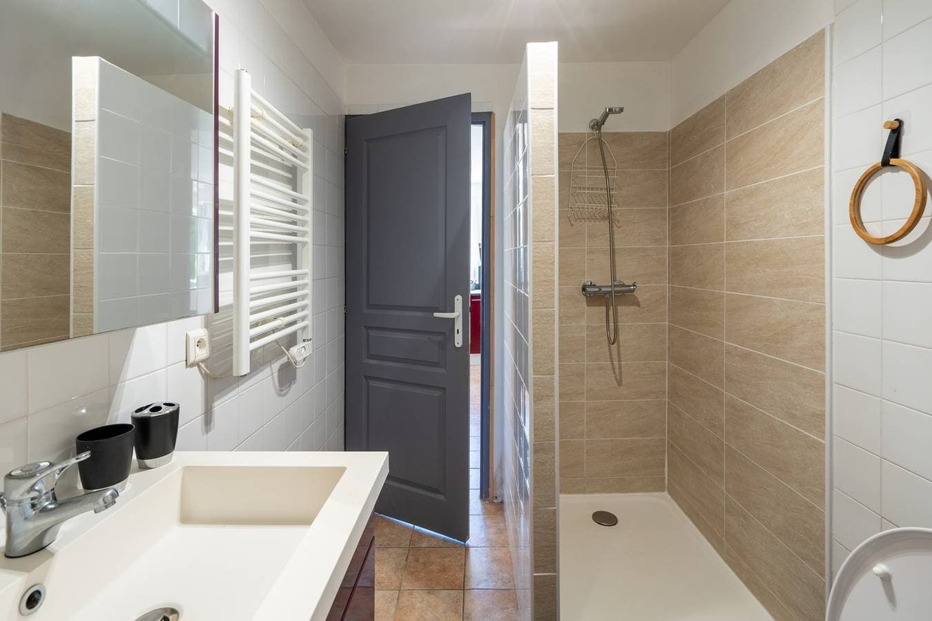 Foto 11 von 27: Ferienhaus 'La Durande' mit Gemeinschaftspool, WLAN und Klimaanlage