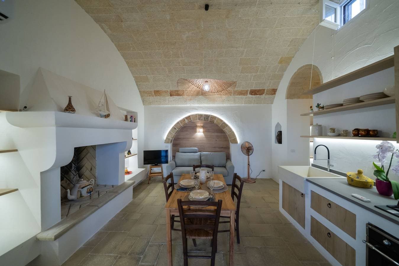 Foto 11 von 32: Ein Juwel: Kleines, antikes Landhaus mit Pool