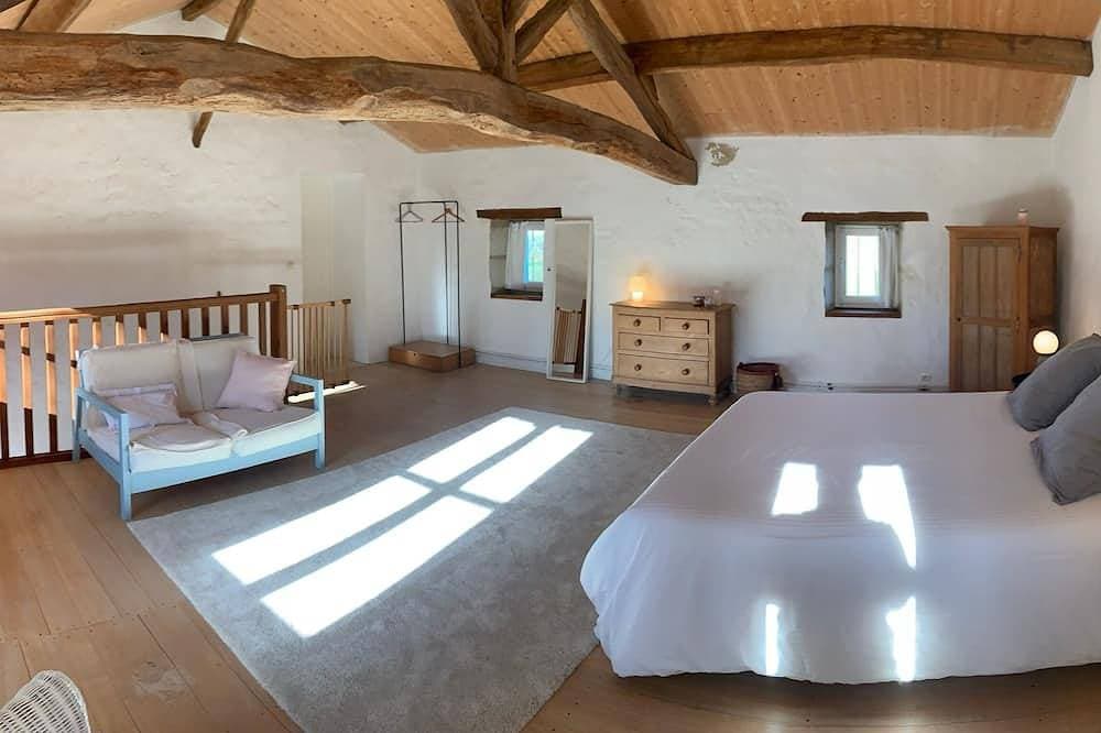 Foto 5 von 18: Charming house with swimming pool