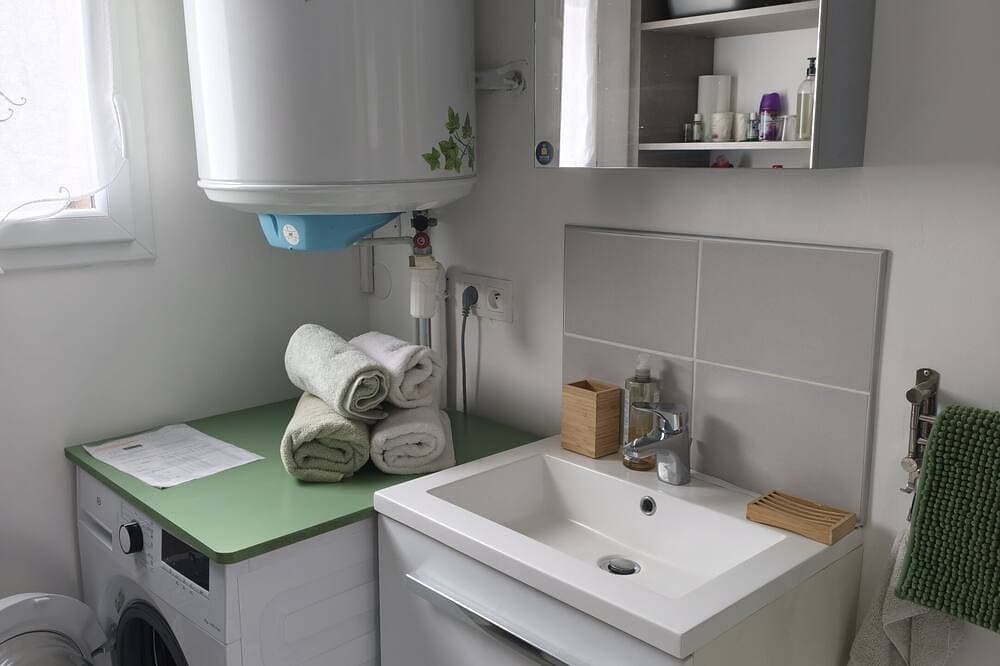 Foto 7 von 30: Ferienhaus-Komfort-Nasszelle-Veranda