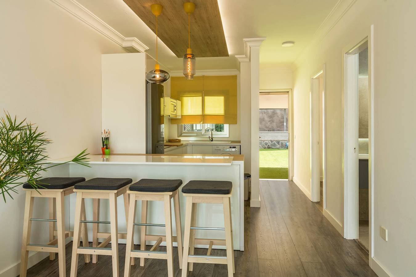 Foto 6 von 23: Ferienwohnung "Happy Dreamer" mit Gemeinschaftspool, Terrasse und Blick auf die Berge
