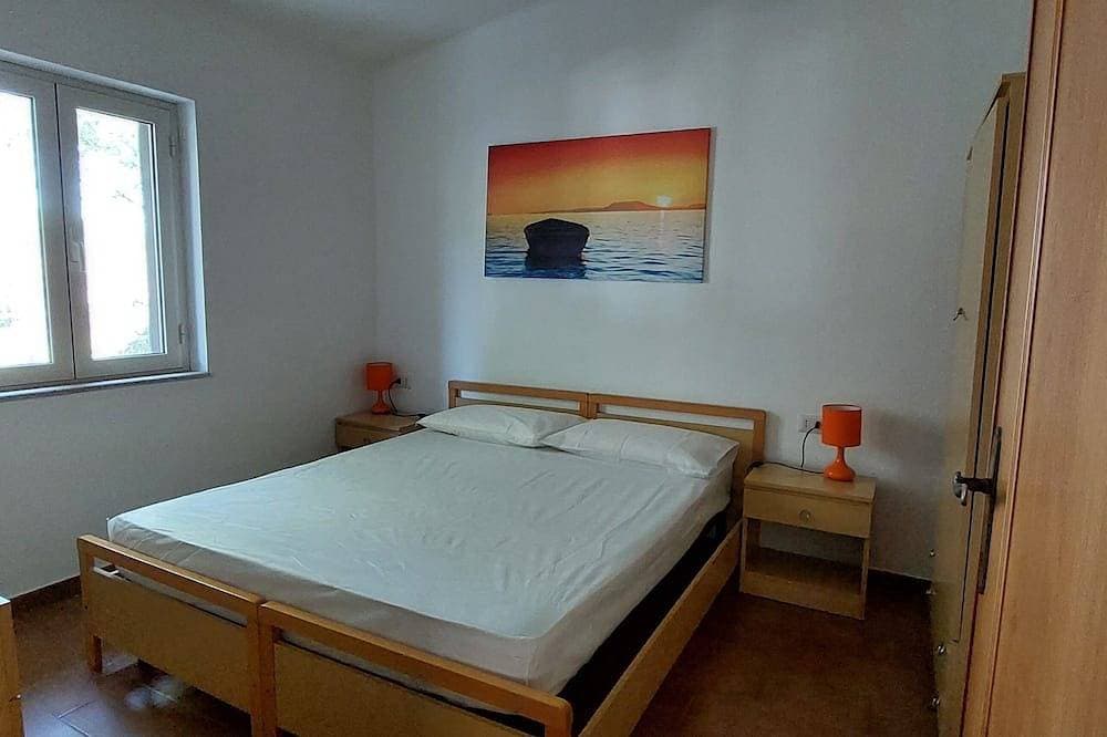 Foto 2 von 12: Villa Pietramarina apartment 5 places 100mt from the beach