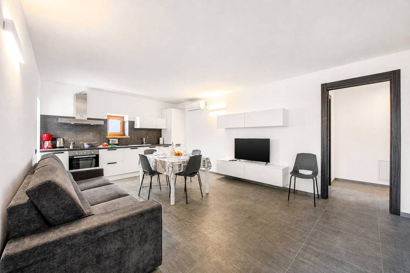 Appartamento Borgo Pastoedo near Lake Tenno 1