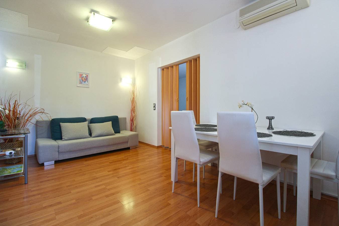 Foto 12 von 23: Ferienwohnung für 2 Personen mit Terrasse