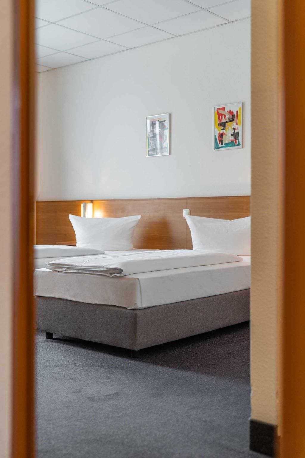 Foto 3 von 9: Doppelzimmer mit Frühstück
