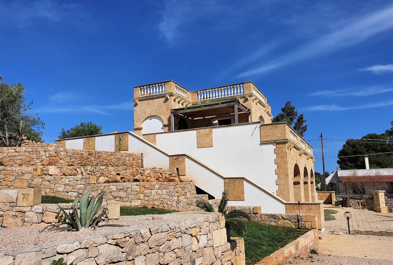 Foto 6 von 33: Haus mit 3 Wohnungen & Pool, 250m vom Meer