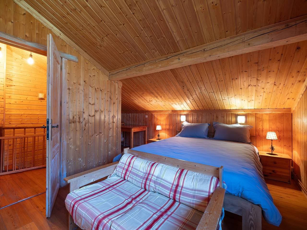 Foto 13 von 19: Chalet 'Les Grands Champs Sud' mit Bergblick, privater Terrasse und Wi-Fi
