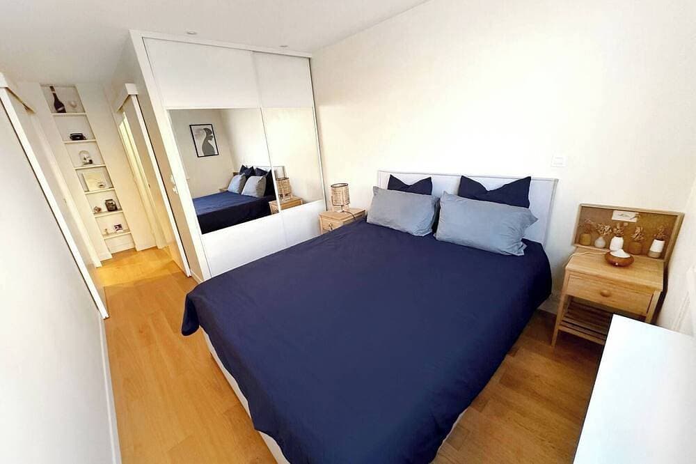 Foto 3 von 11: Moderne 2P-Wohnung Le Lolive in Pantin