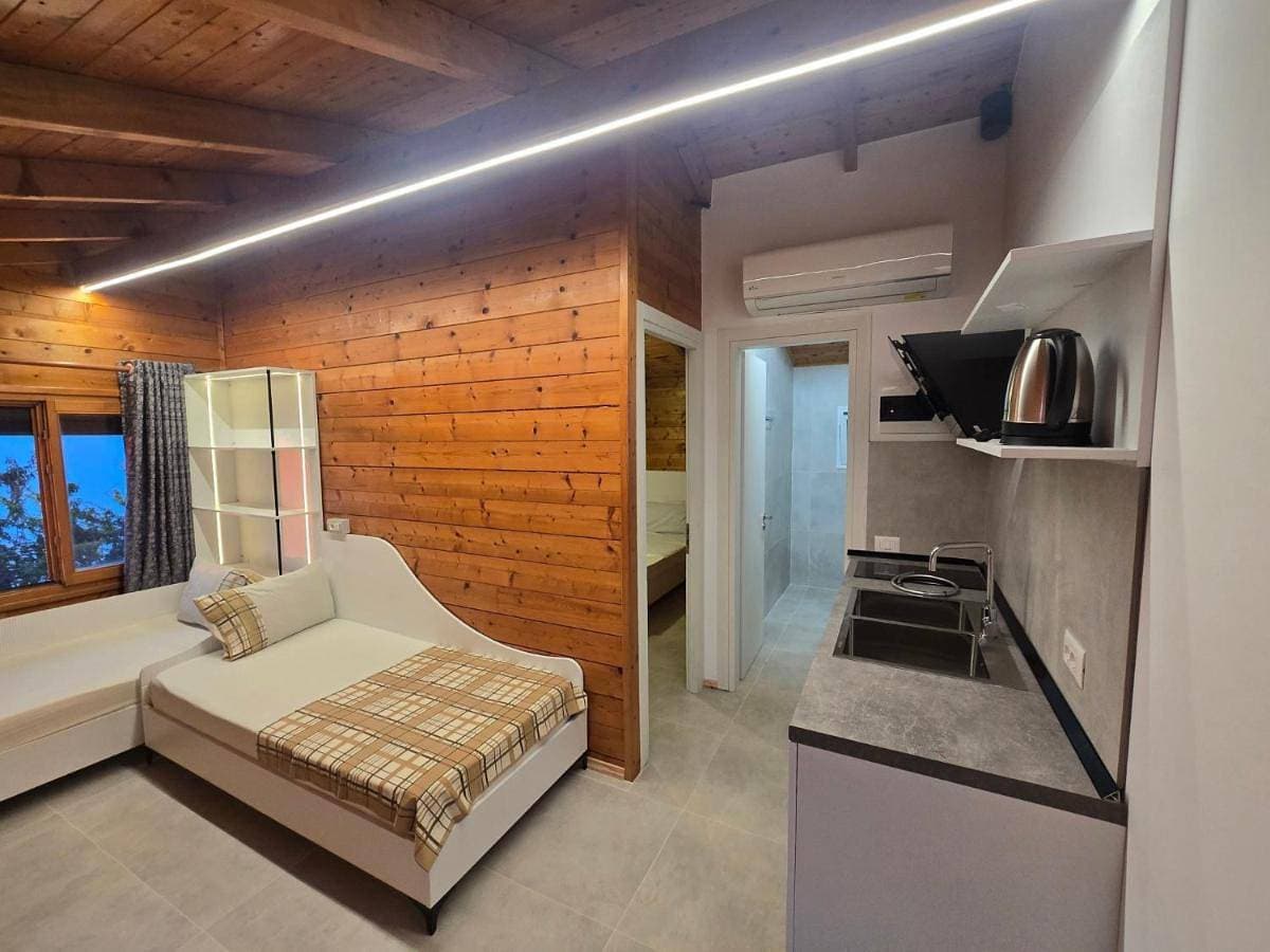 Foto 5 von 12: Double Room with Balcony and Sea View