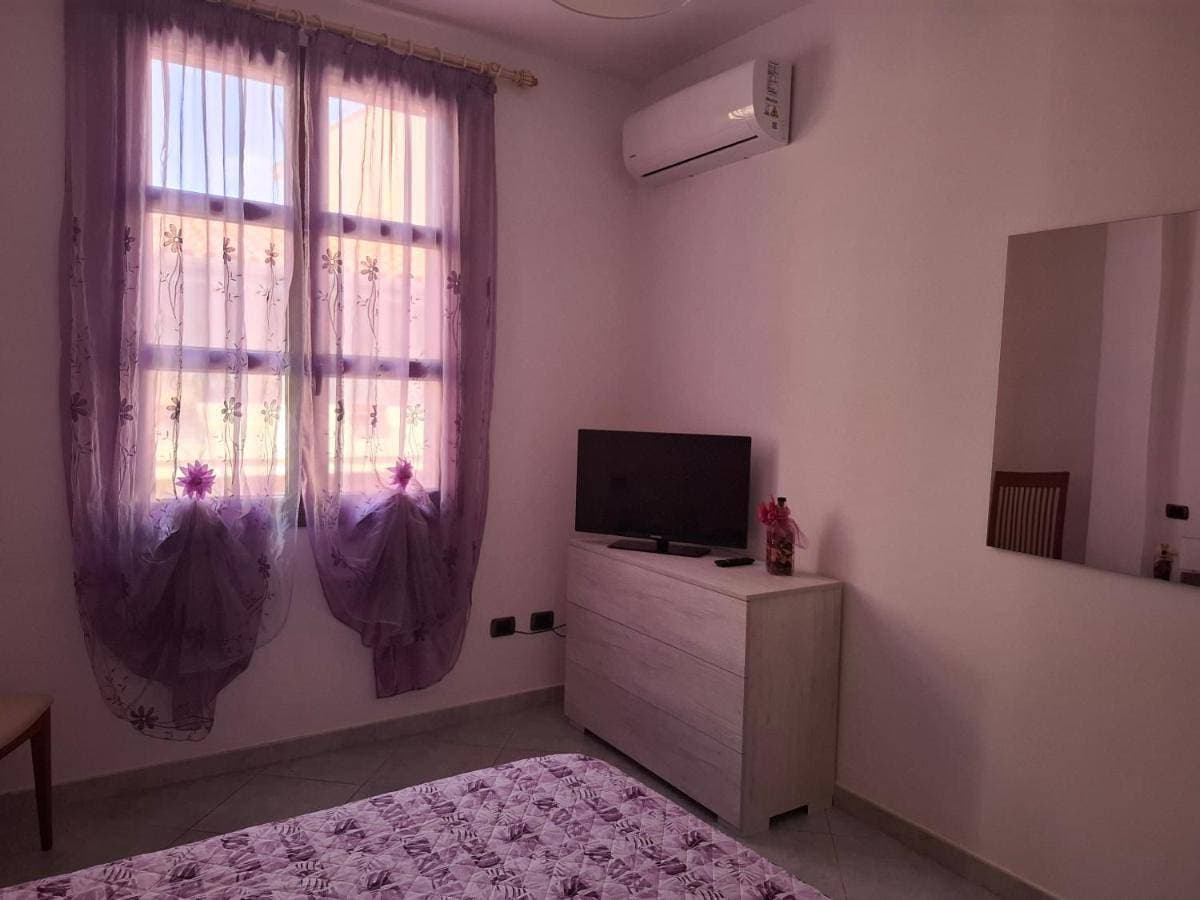 Foto 4 von 8: Double Room with Balcony