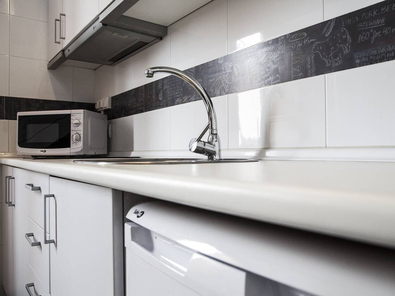Foto 11 von 24: Flats Friends Tetuan Estudio