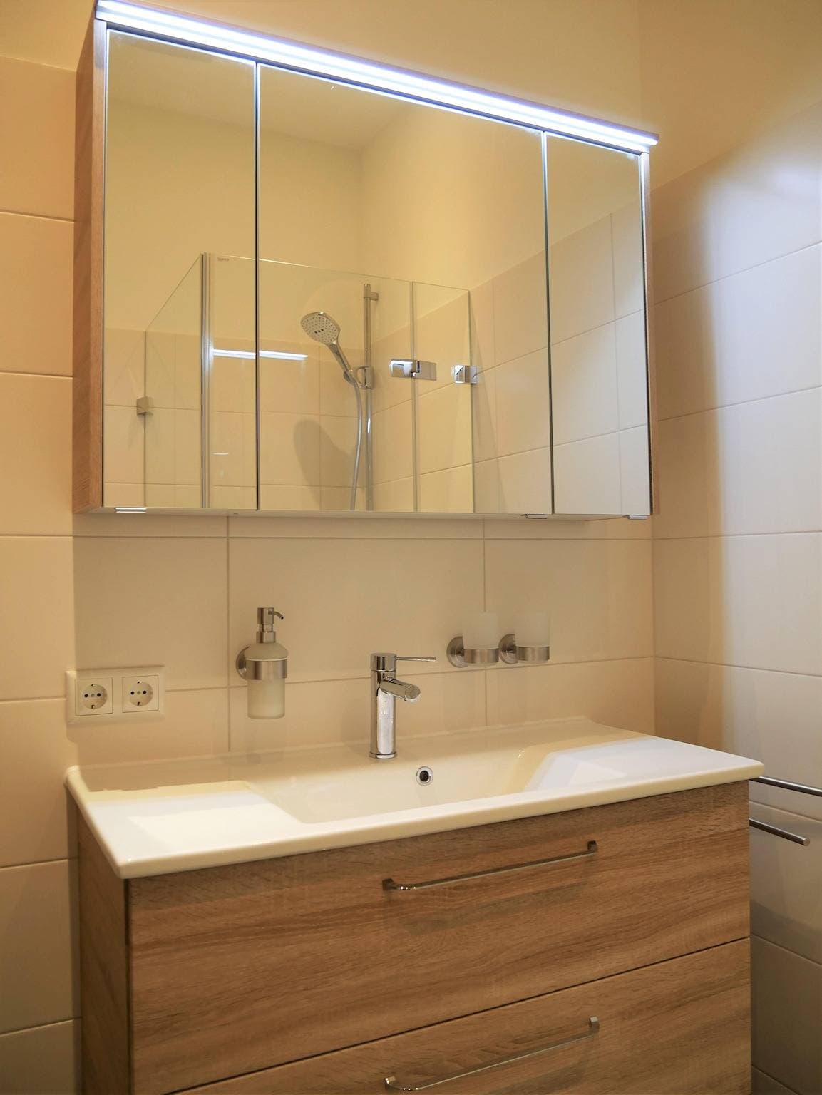 Foto 12 von 26: Appartement -  Dusche, Wc, 1 Schlafraum