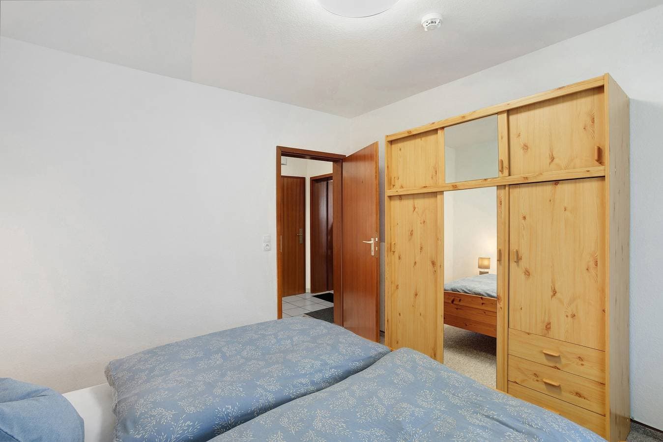 Foto 13 von 27: Ferienwohnung Schanze Willingen mit Gemeinschaftsgarten, Balkon und Wi-Fi