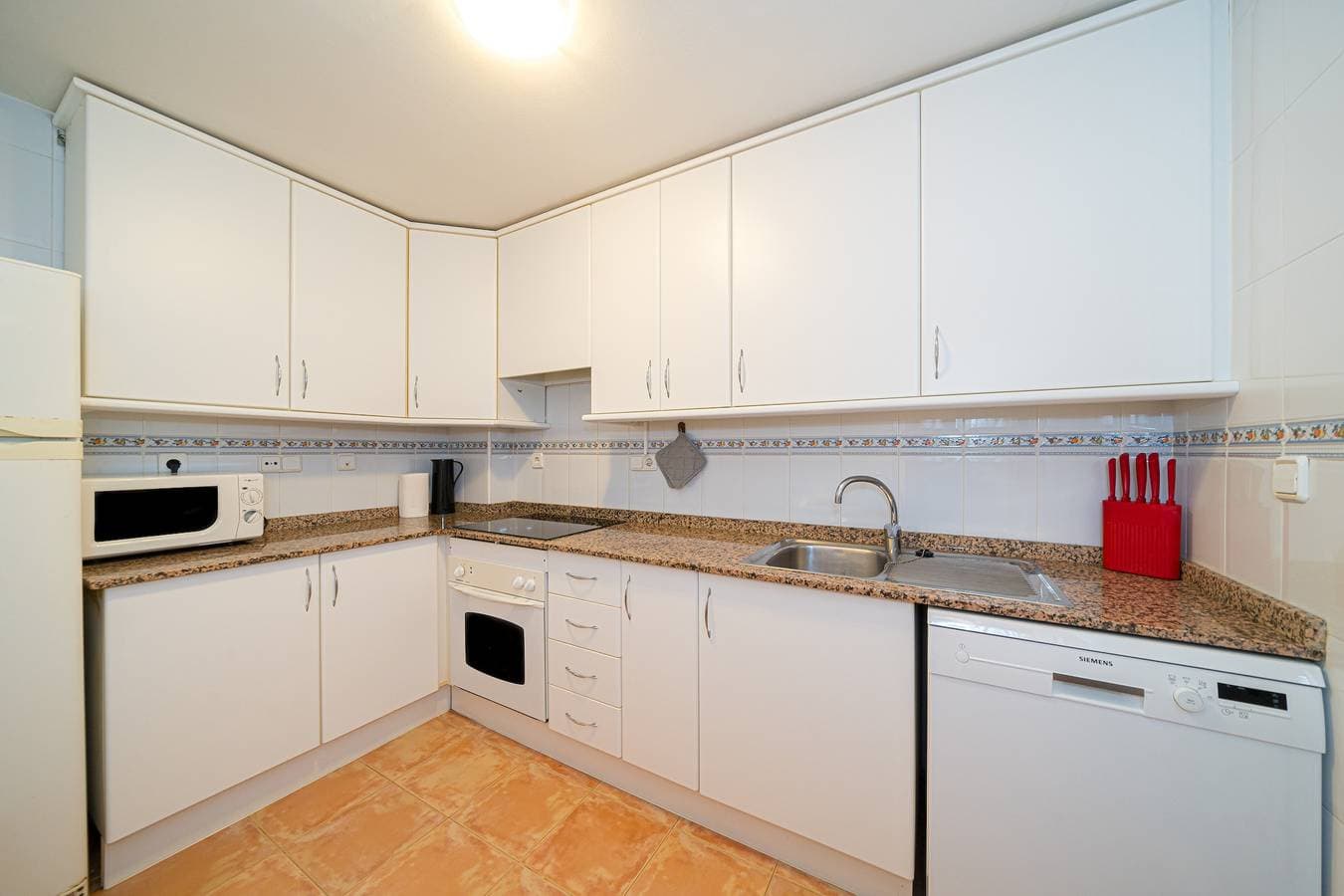 Foto 7 von 23: Ferienwohnung 'Coliseo 6 3C Spaniahome' in Strandnähe mit Pool und WLAN